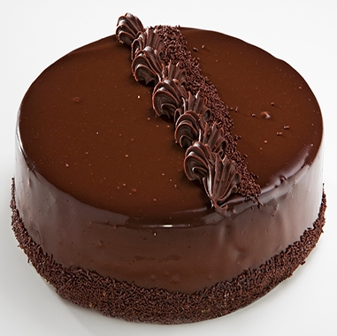 Yumuşak Kek Dokulu 6–9 Kişilik Çikolatalı Yaş Pasta